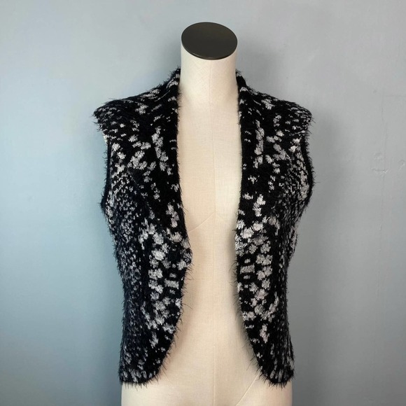Sioni Blk Gry Snkspn Pythn Patt Eyelash Knit Sweater Vest Sz S - Picture 2 of 16
